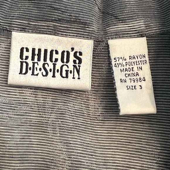Women's Chico's Design Gray & Black Button Down Shirt Size L - Picture 6 of 6